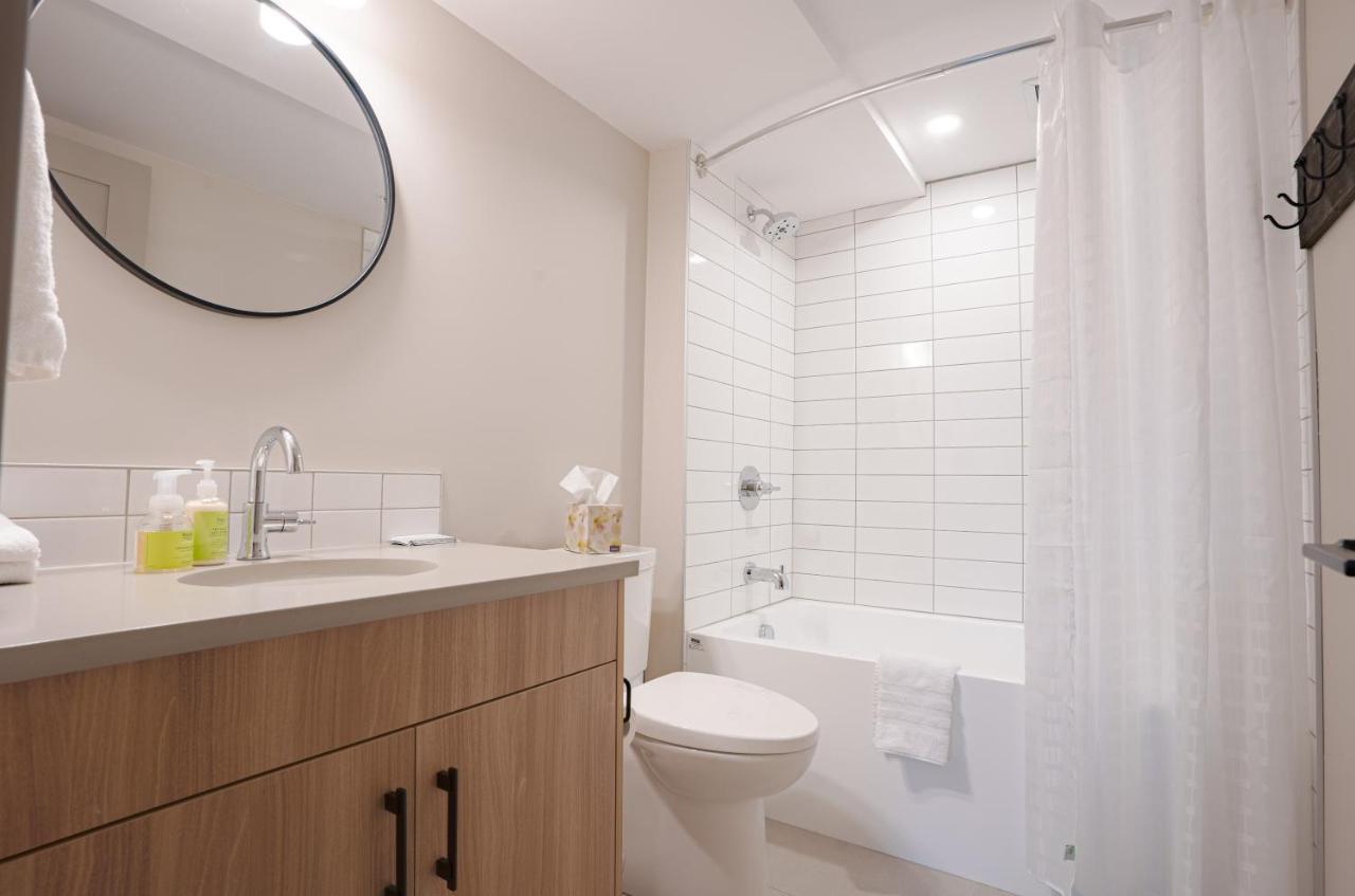 Basecamp Suites Банф Екстериор снимка