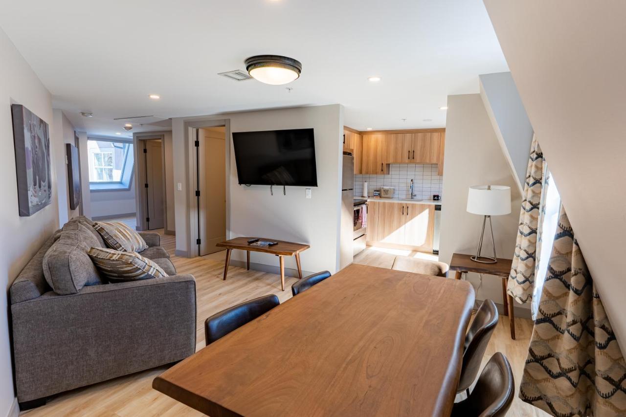 Basecamp Suites Банф Екстериор снимка